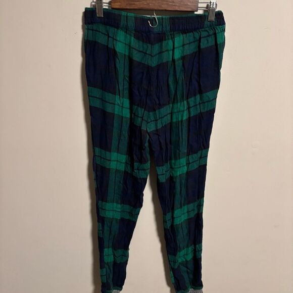 aerie Plaid Flannel matching Pajama set - Green/Black, Size Small Medium - Picture 9 of 14